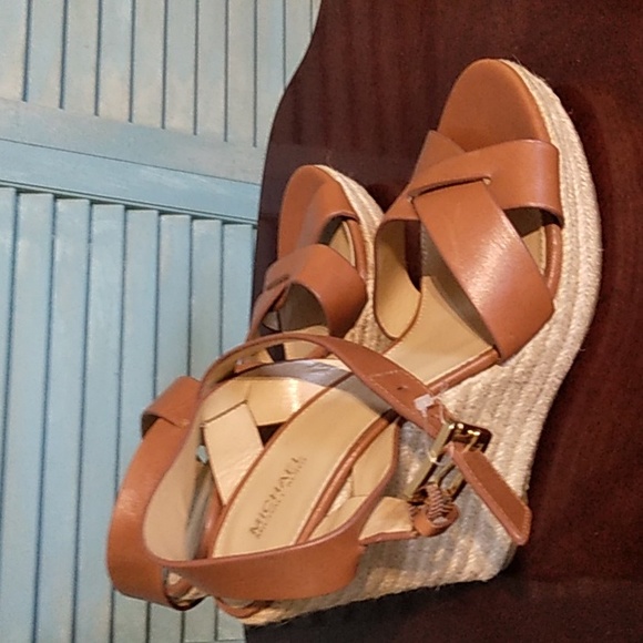 NEW! MICHEAL KORS CELIA ESPADRILLE LEATHER WEDGE SANDALS - Picture 5 of 10